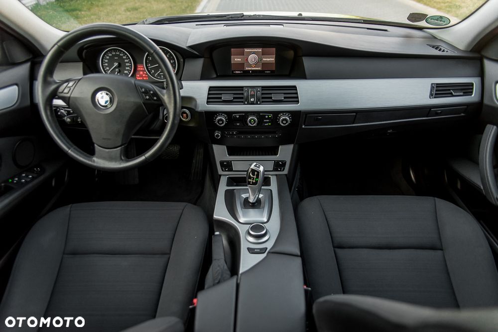 BMW Seria 5 - 36