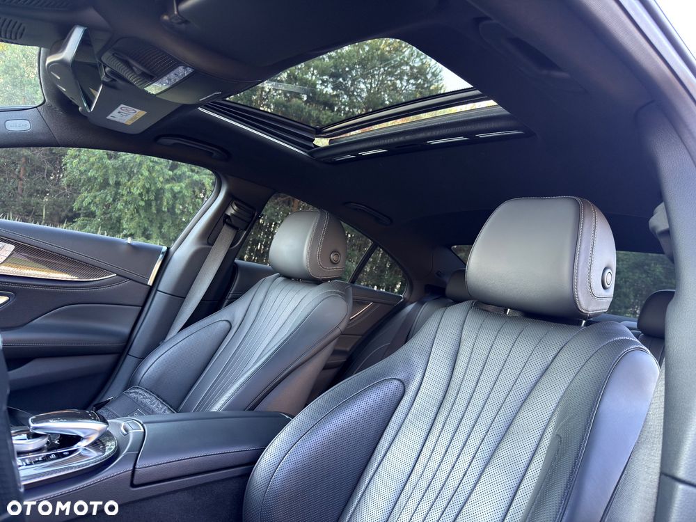 Mercedes-Benz CLS - 29