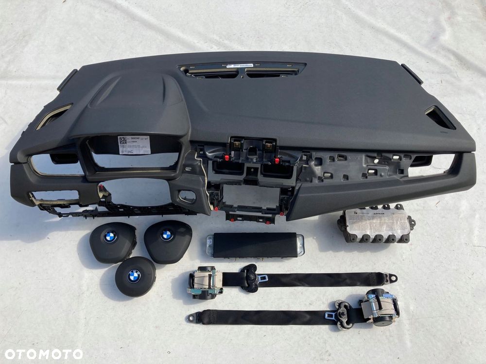 bmw 2 f45 f46 deska kokpit konsola poduszki pasy - 1