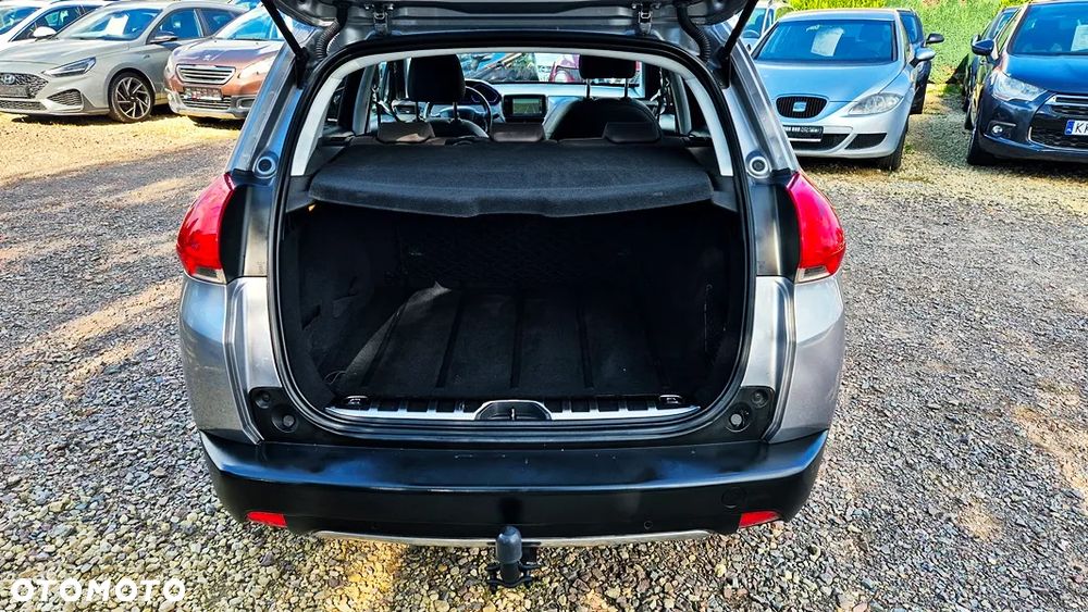 Peugeot 2008 1.6 VTi Allure - 32