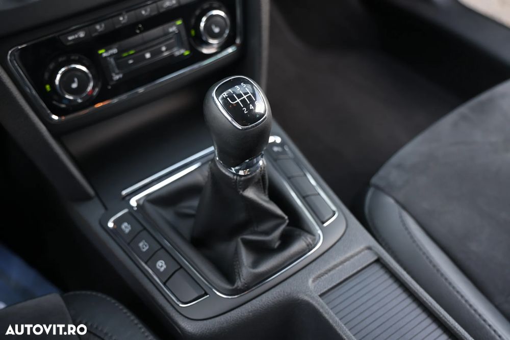 Skoda Superb 1.6 TDI Elegance - 26