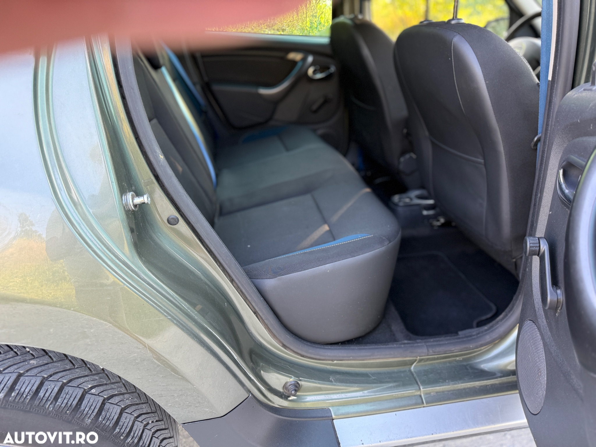Dacia Duster 1.5 dCi 4x2 Laureate - 12