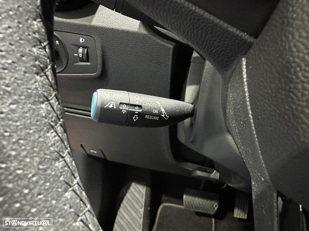 MG ZS EV Luxury - 42