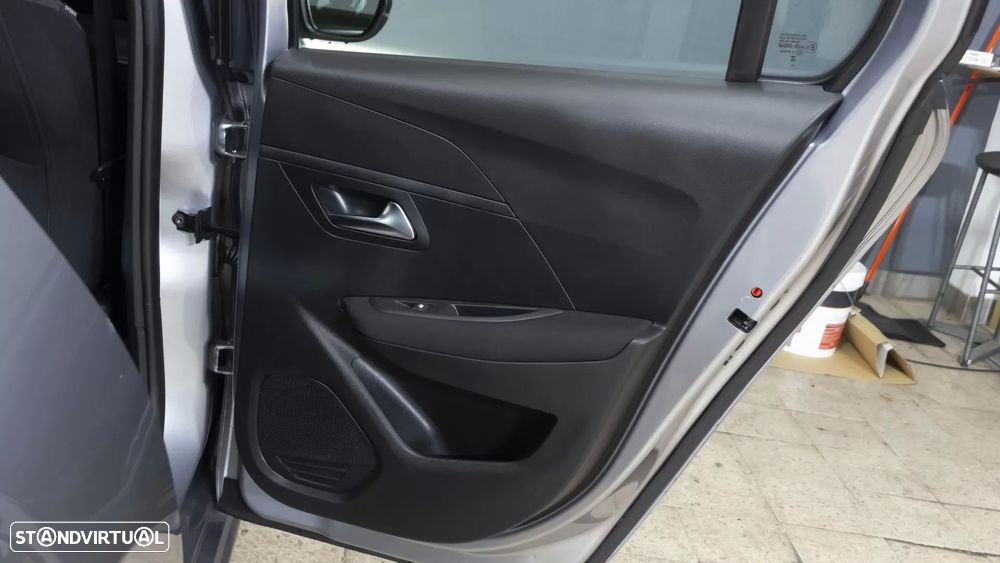 Peugeot 208 1.2 PureTech Active - 10