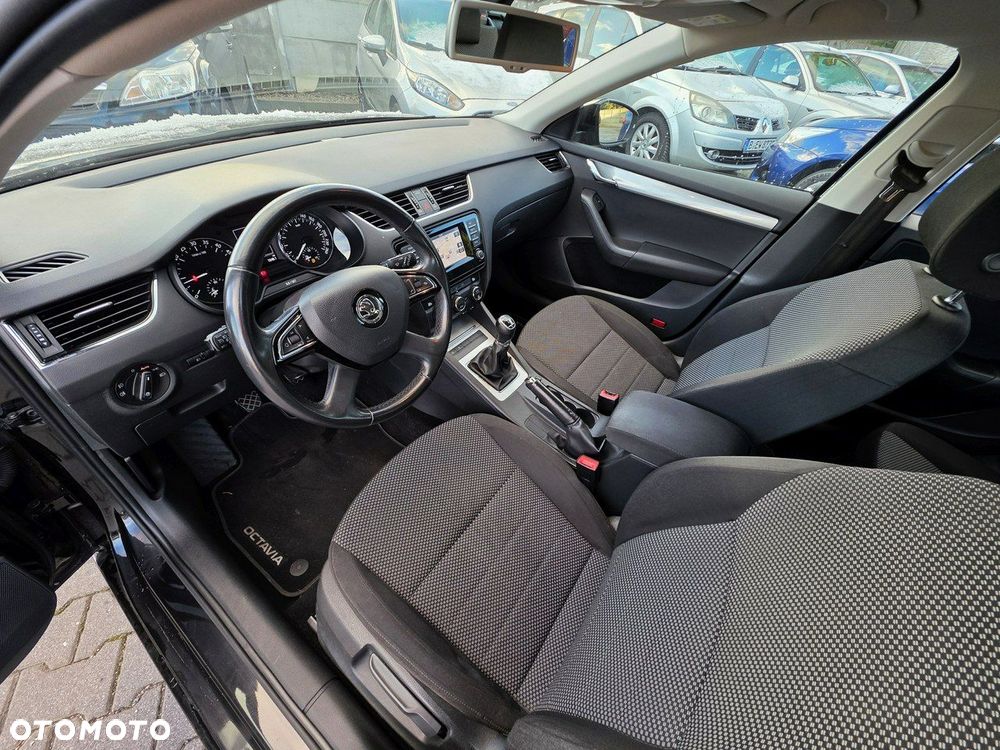 Skoda Octavia 1.6 TDI Greenline - 11