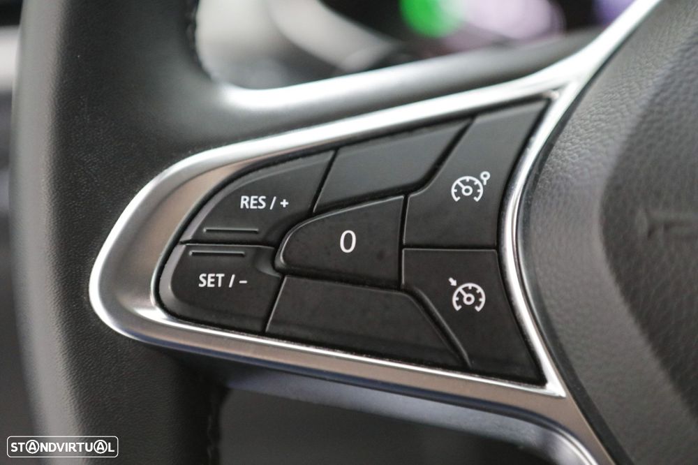 Renault Captur 1.3 TCe Exclusive EDC - 20