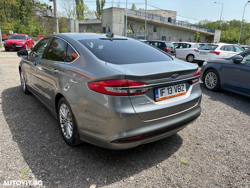 Ford Mondeo 2.0 HEV Titanium - 4