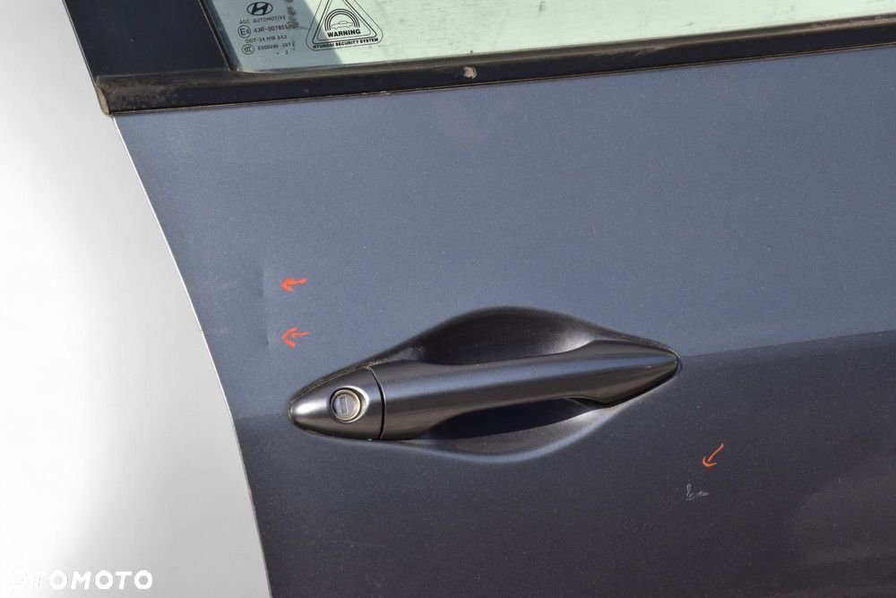 Drzwi Prawy Przód HYUNDAI IX35 I Przedlift 09-12 kod lakieru: ZAR - 5