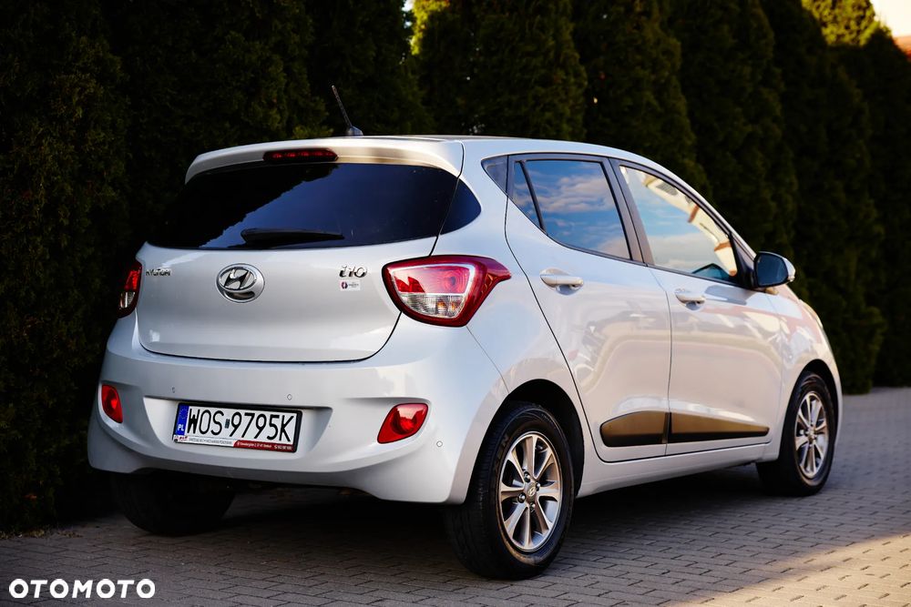 Hyundai i10 1.2 Fifa World Cup Edition - 7