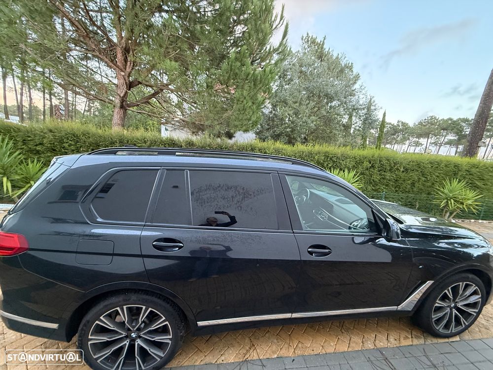 BMW X7 30 d xDrive Pack M - 9