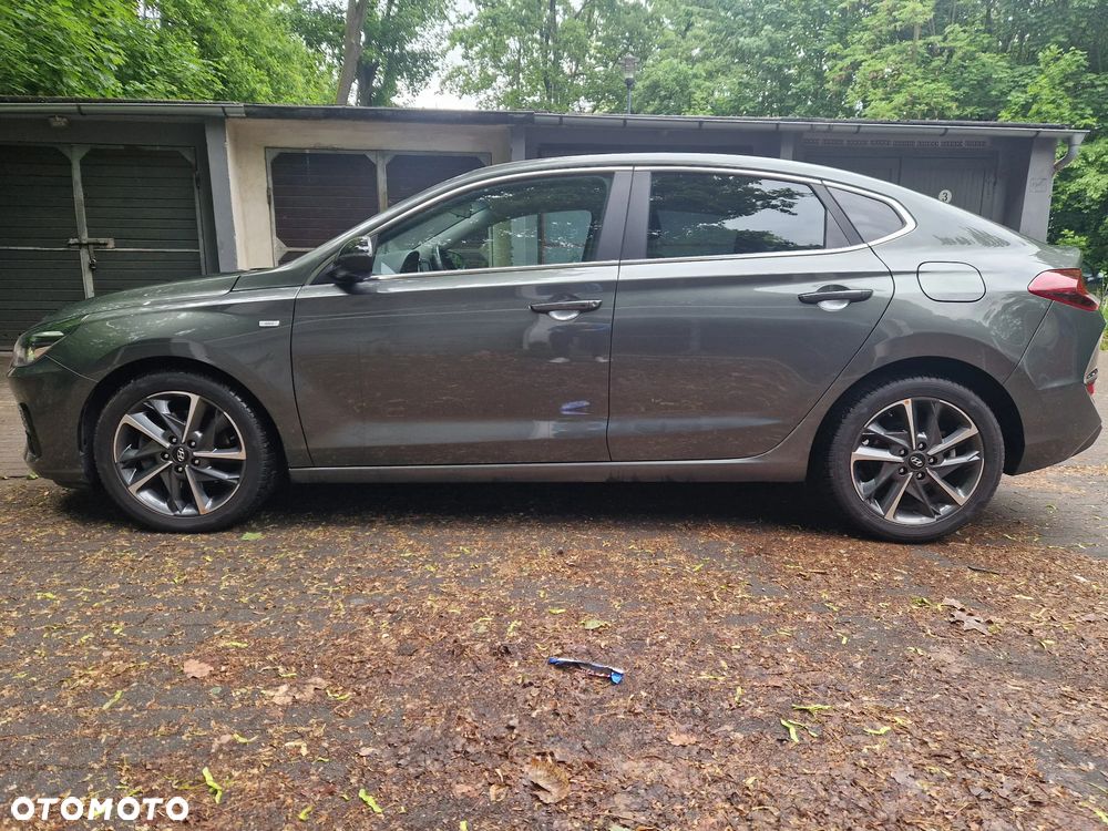 Hyundai i30 - 16