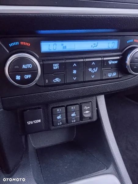 Toyota Auris 1.6 Valvematic Executive - 22