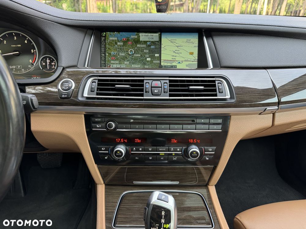 BMW Seria 7 740d xDrive Edition Exclusive - 25