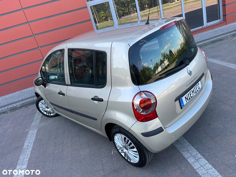 Renault Modus 1.2 16V Avantage - 14