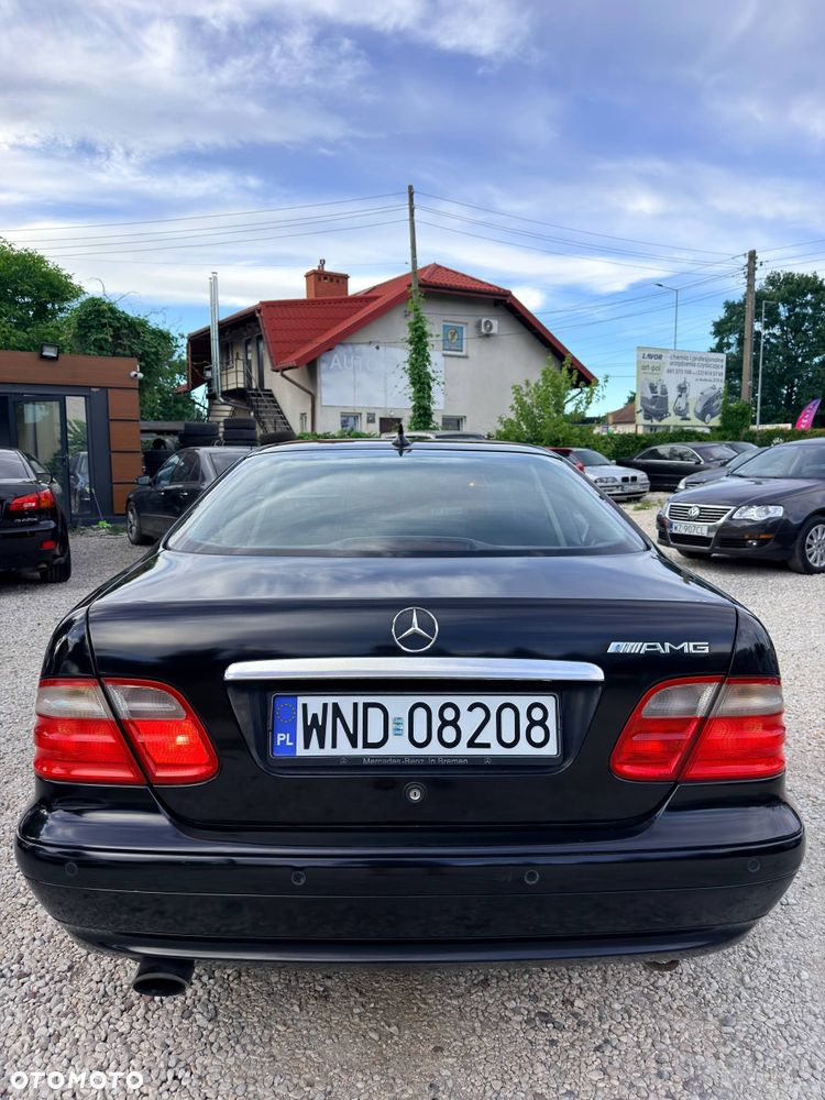 Mercedes-Benz CLK - 3