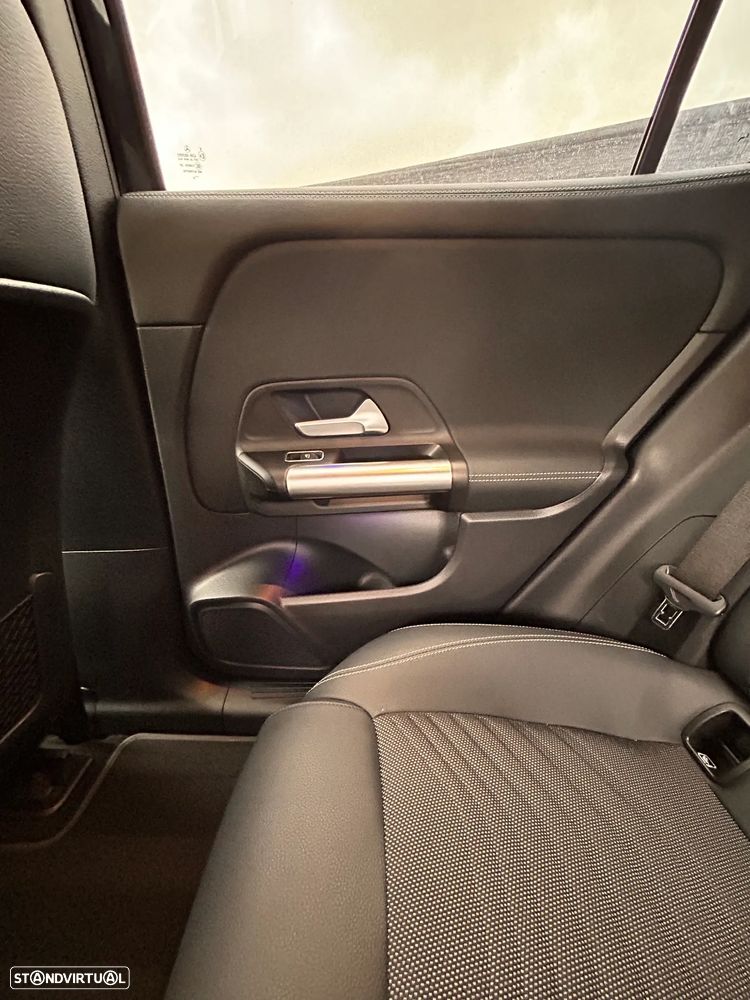 Mercedes-Benz EQA 250+ Progressive - 13