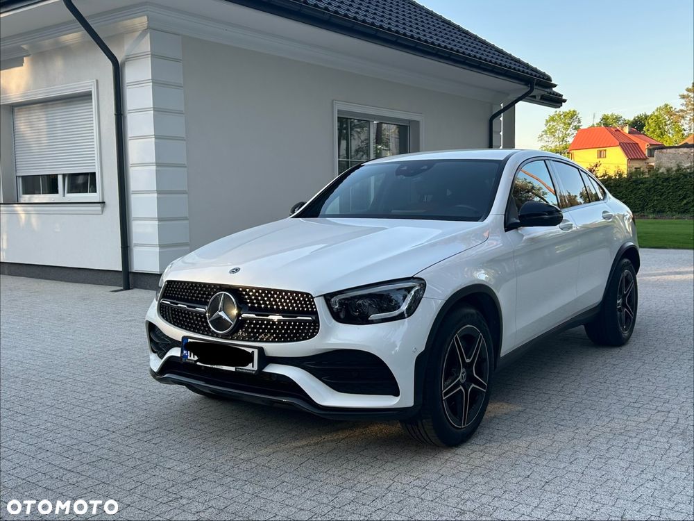 Mercedes-Benz GLC 300 4Matic 9G-TRONIC AMG Line Plus - 6