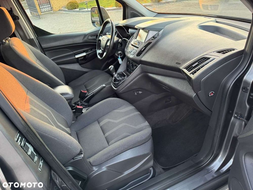 Ford Tourneo Connect - 30