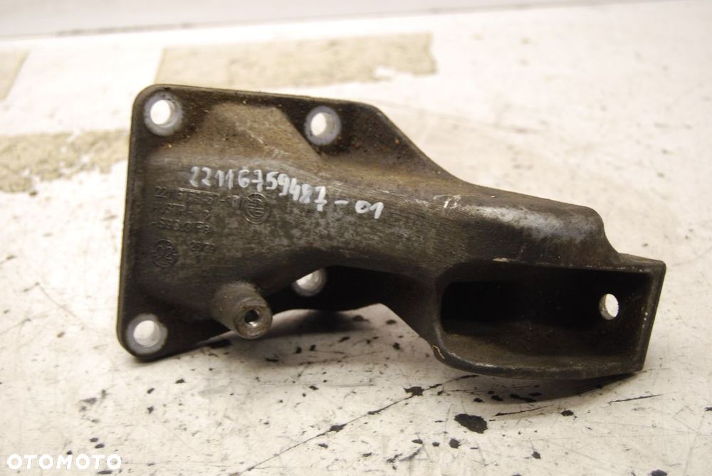 ŁAPA PODPORA SILNIKA LEWA 2211675948701 BMW E46 1.8 - 1