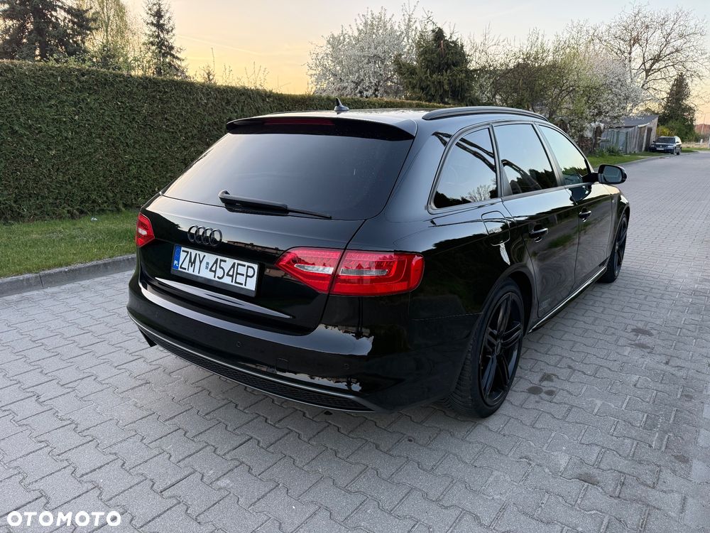 Audi A4 Avant 2.0 TDI DPF quattro S line Sportpaket - 4