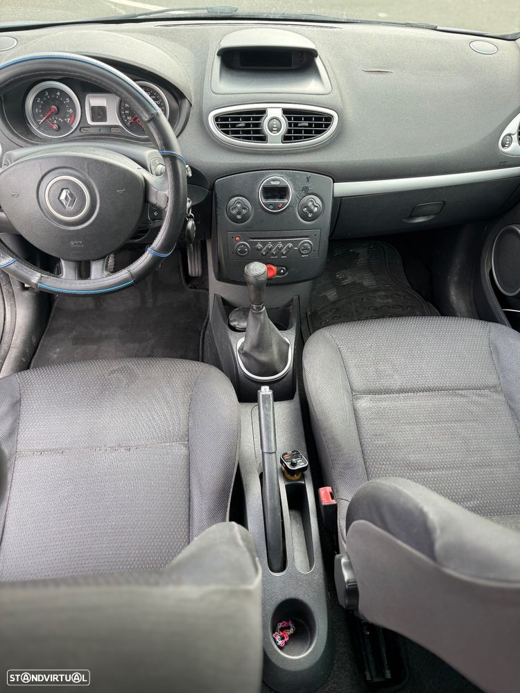Renault Clio 1.2 16V Dynamique S - 6
