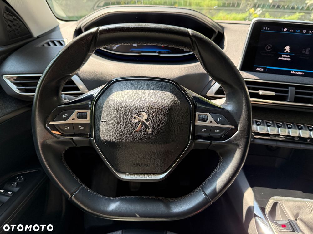 Peugeot 3008 1.5 BlueHDi Allure S&S - 27