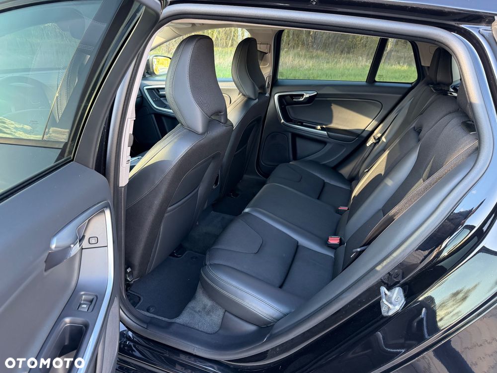 Volvo V60 - 17