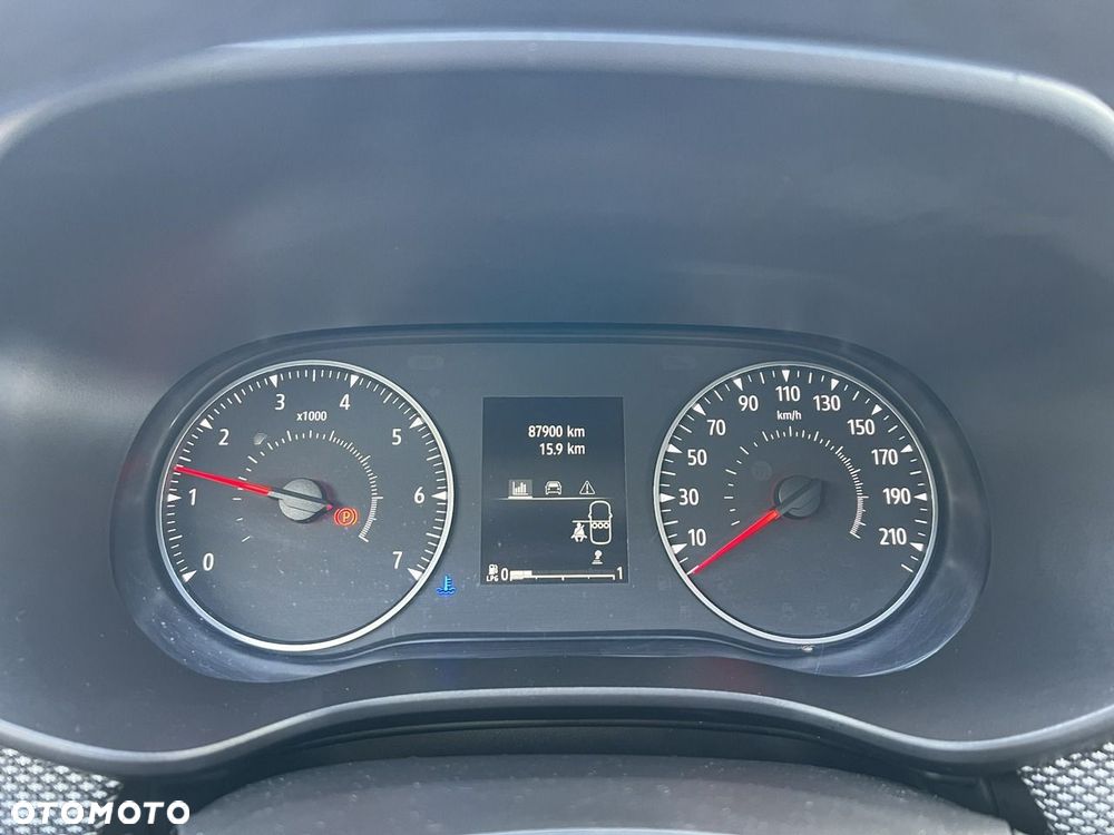 Dacia Sandero - 12