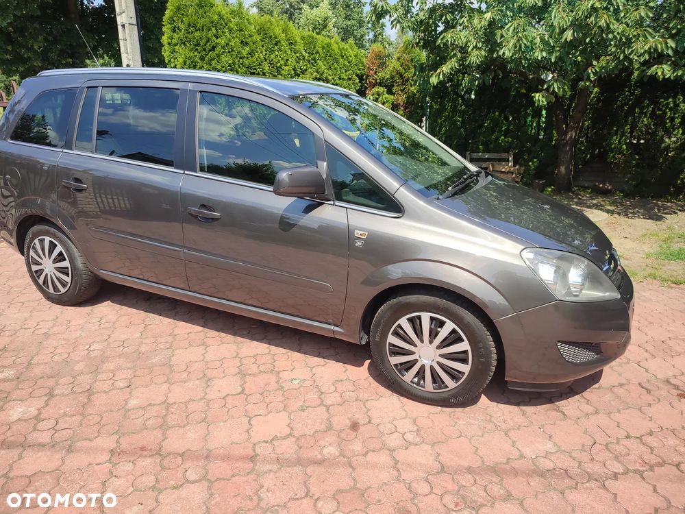 Opel Zafira - 7