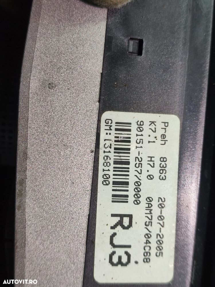 Panou comanda AC 13168100 Opel Zafira B [2005 - 2010] 1.9 cdti Z19DTH - 4