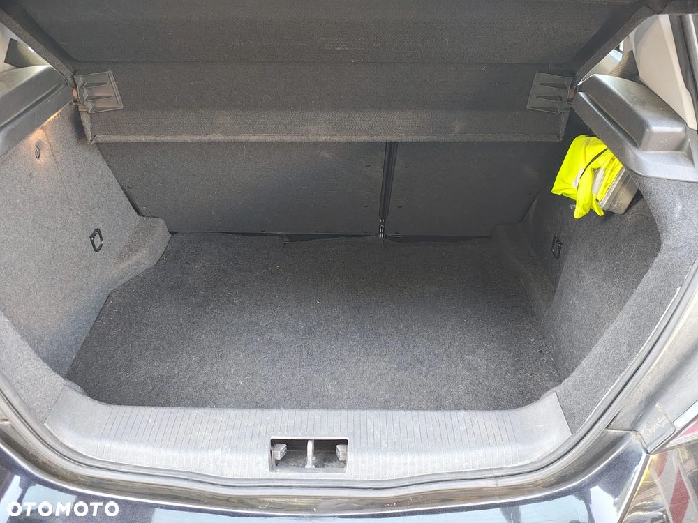 Opel Astra 1.6 Enjoy - 10