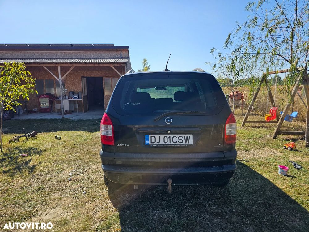 Opel Zafira 1.8 Njoy - 3