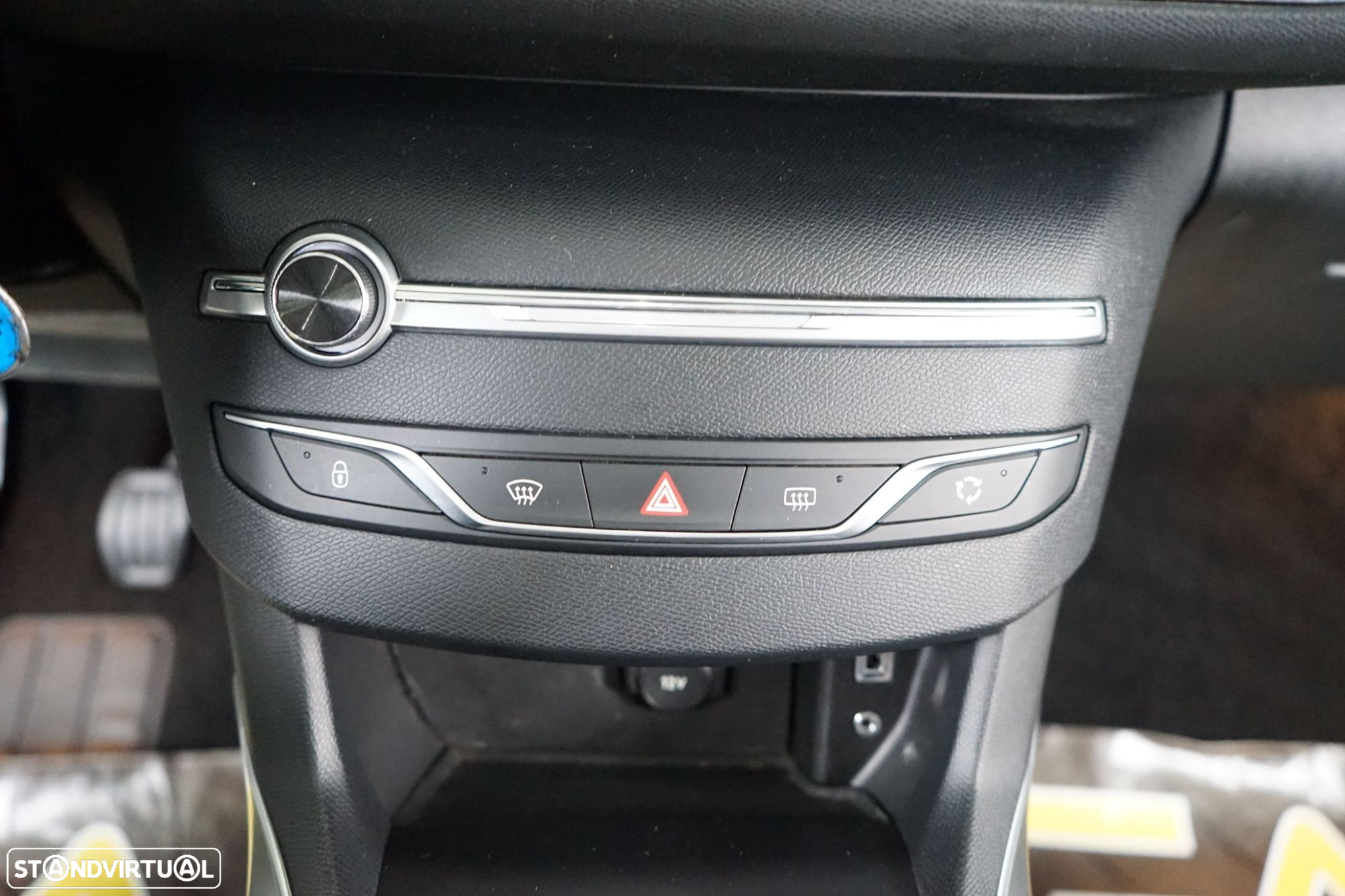 Peugeot 308 SW 1.6 BlueHDi Allure - 28