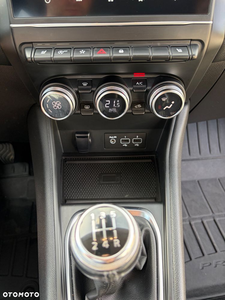 Renault Captur - 28