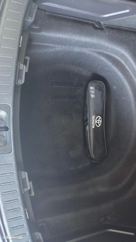 Toyota Corolla Touring Sports 1.8 Hybrid Exclusive - 43