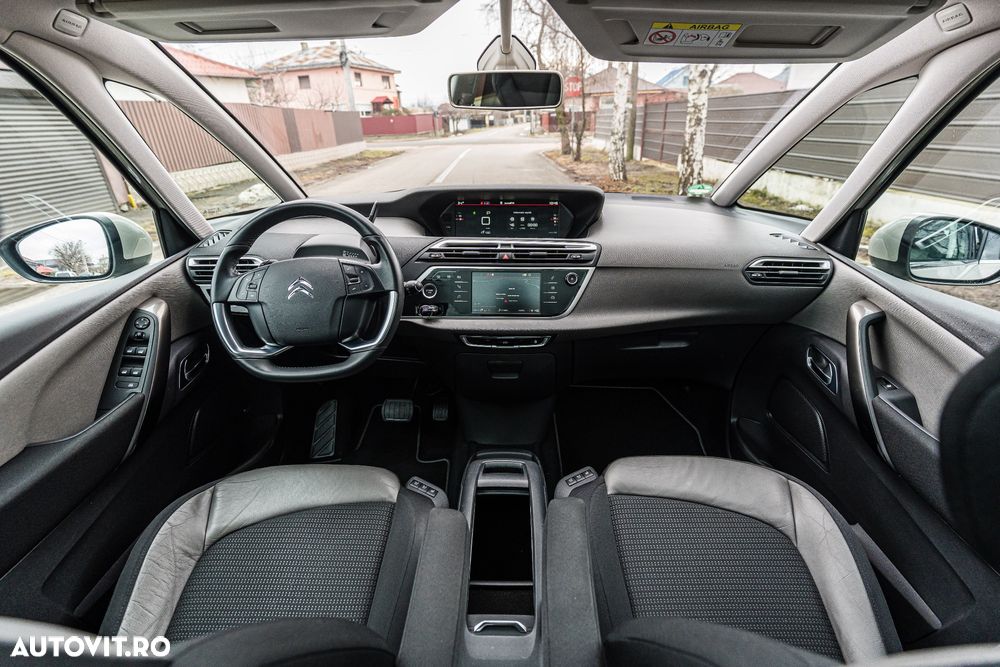 Citroën C4 Space Tourer PureTech 130 Stop&Start EAT8 SHINE - 9