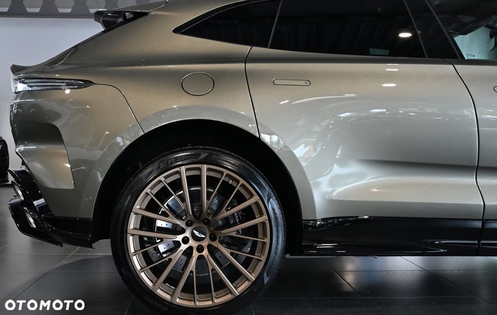 Aston Martin DBX707 - 9