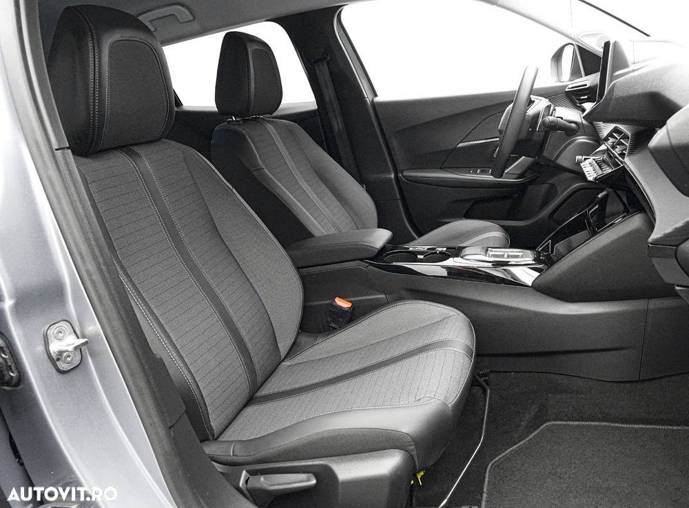 Peugeot 2008 1.2L PureTech 130 S&S EAT8 Allure - 15
