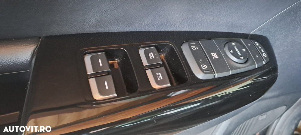 Kia Sportage 1.6 T-GDI 7DCT 4x4 GT Line - 18