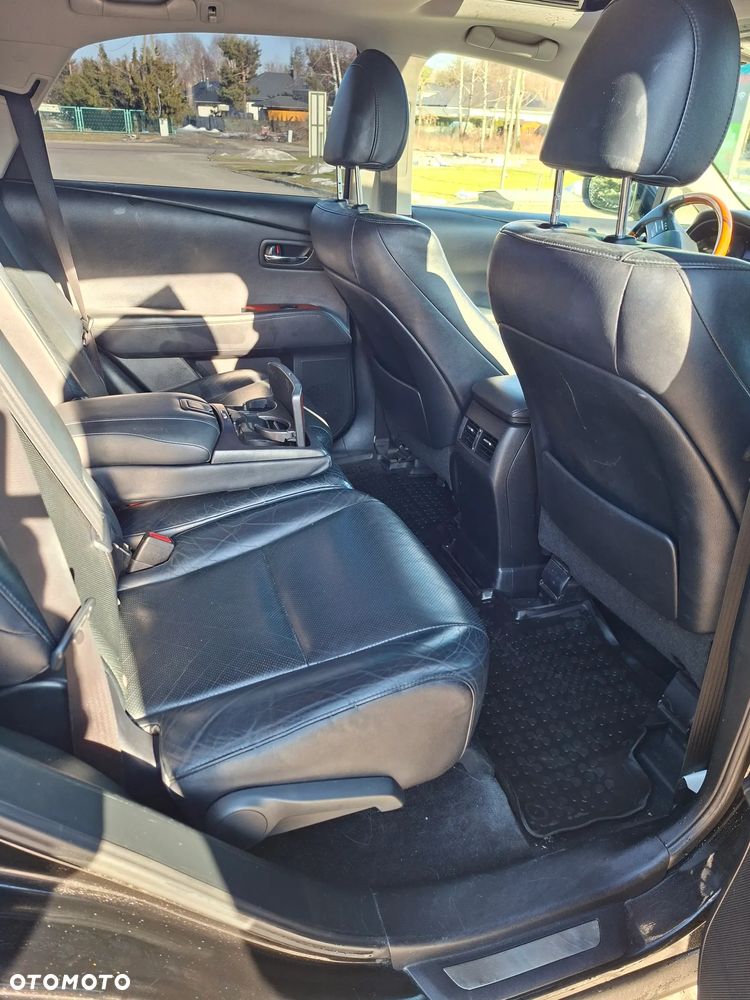 Lexus RX 450h (hybrid) - 12