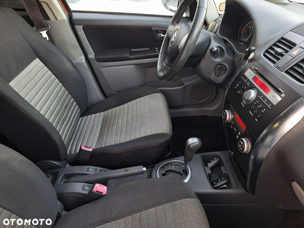 Suzuki SX4 - 12