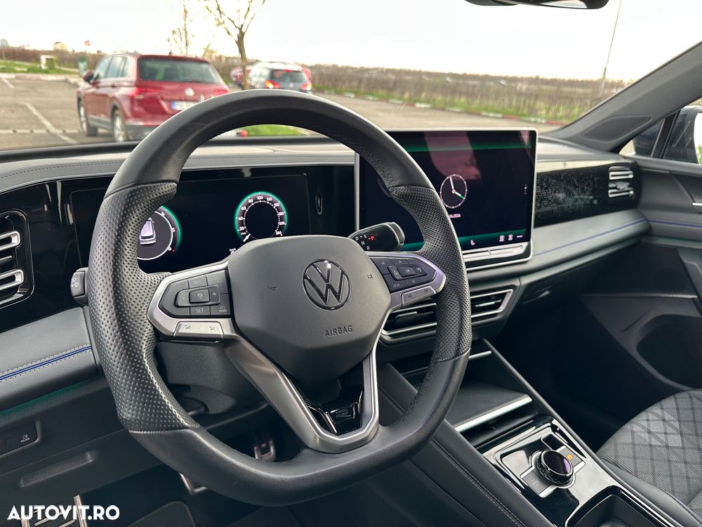 Volkswagen Tiguan 2.0 TDI DSG 4Motion R-Line - 16