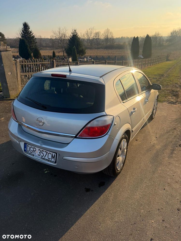 Opel Astra 1.6 - 4