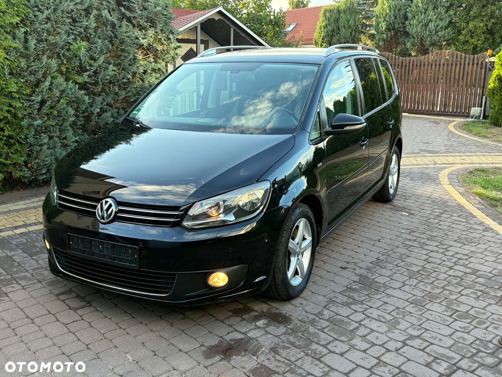Volkswagen Touran 2.0 TDI DPF BlueMotion Technology DSG Highline - 1
