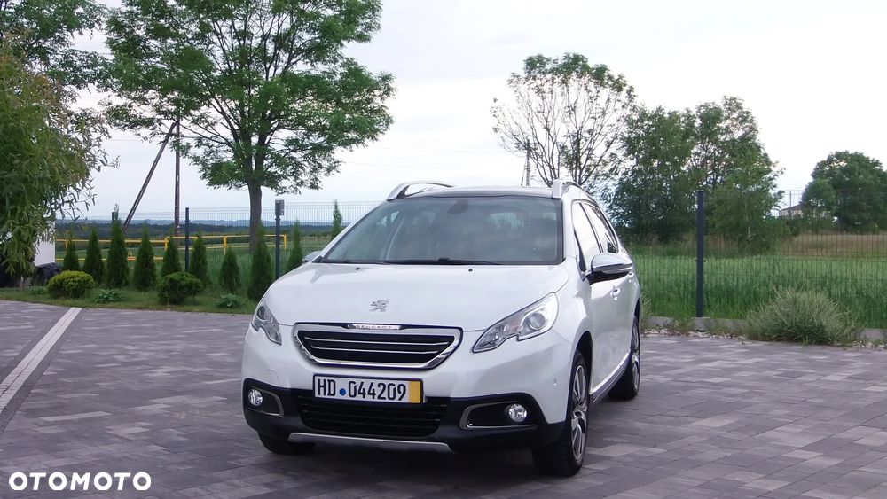 Peugeot 2008 1.6 e-HDi Allure S&S - 2