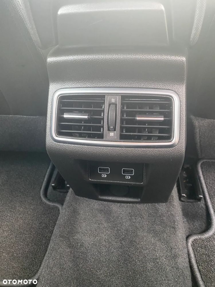 Renault Megane 1.5 Blue dCi Zen - 20