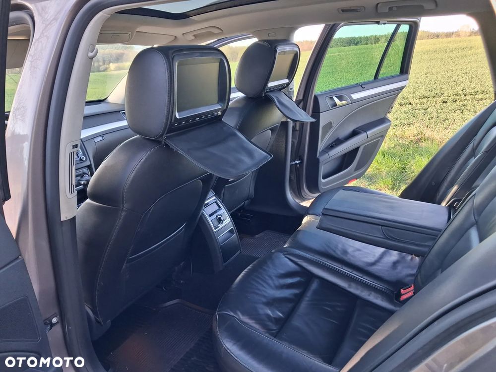 Skoda Superb 2.0 TDI DSG Ambition - 13