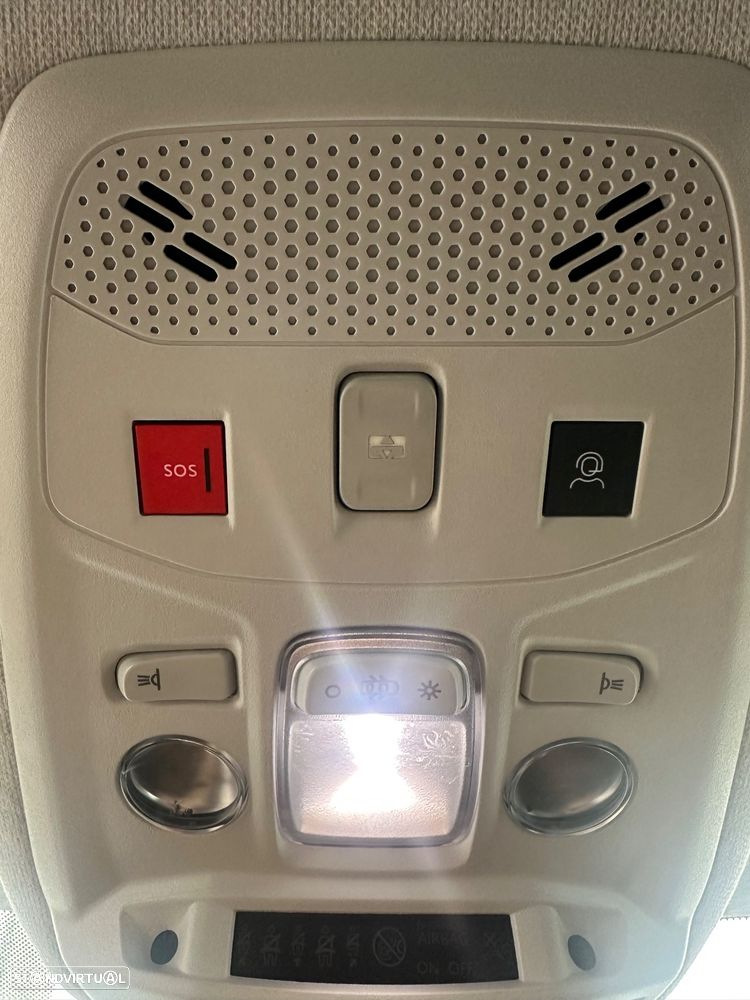 Citroën C4 BlueHDi 110 Stop&Start C-SERIES - 22