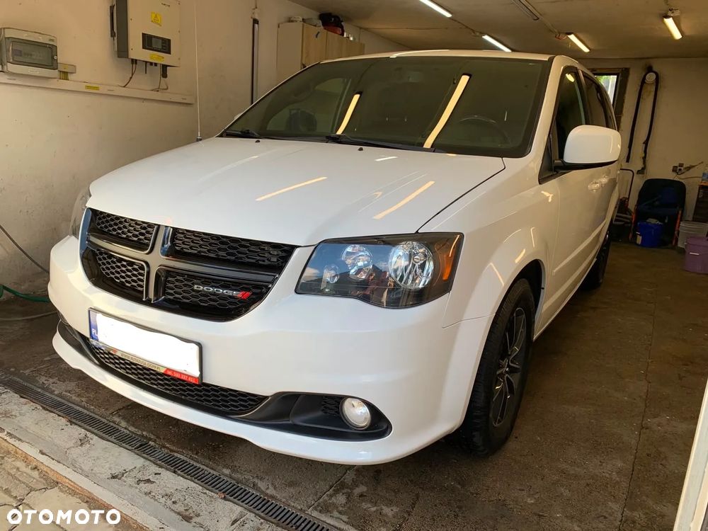 Dodge Grand Caravan 3.6 R/T - 3