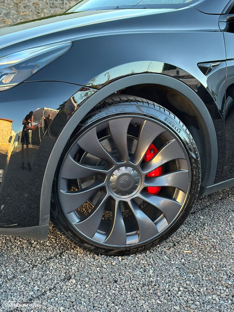 Tesla Model Y Performance Tração Integral - 10